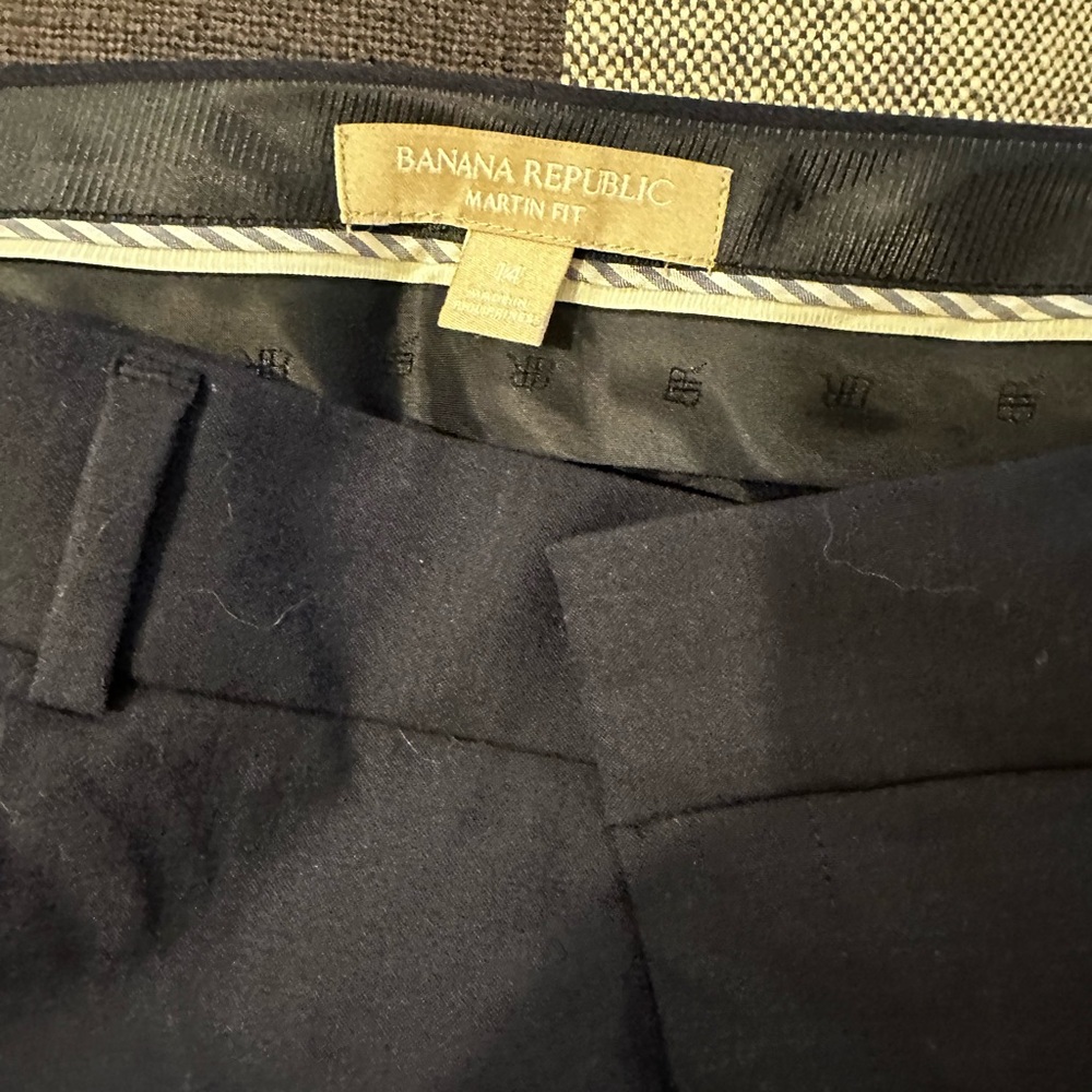 Women’s Banana Repuliv Navy Blue lined pant
